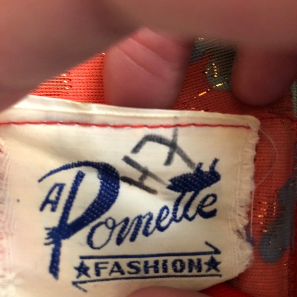 Vintage union made gown. - Picture 6 of 8